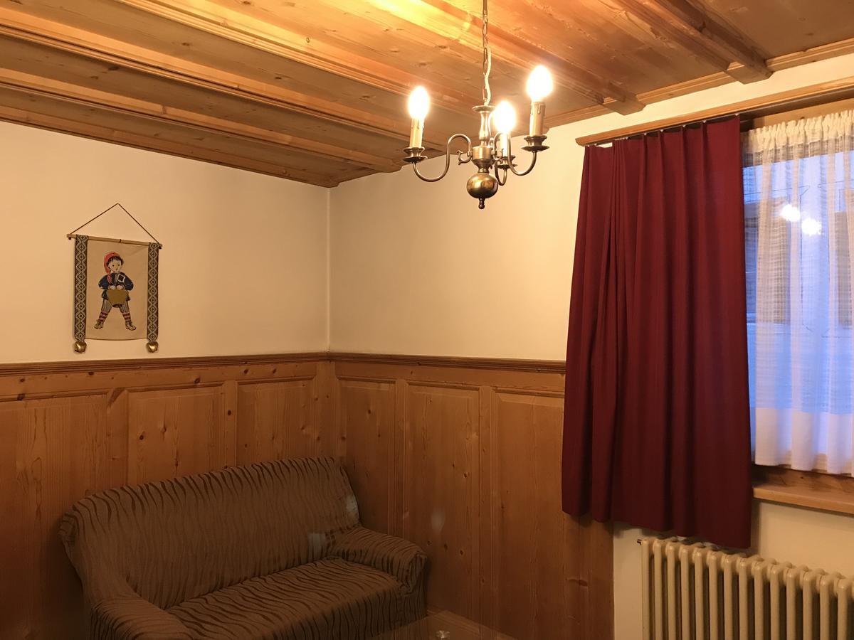 B&B Hotel & Appartements Chasa Valar Scuol Exterior photo